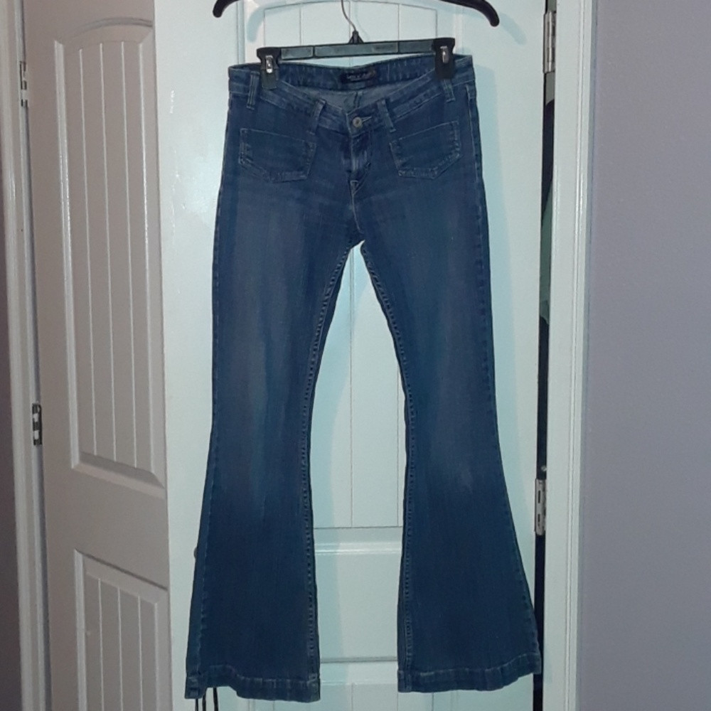 Levis flare legged jeans